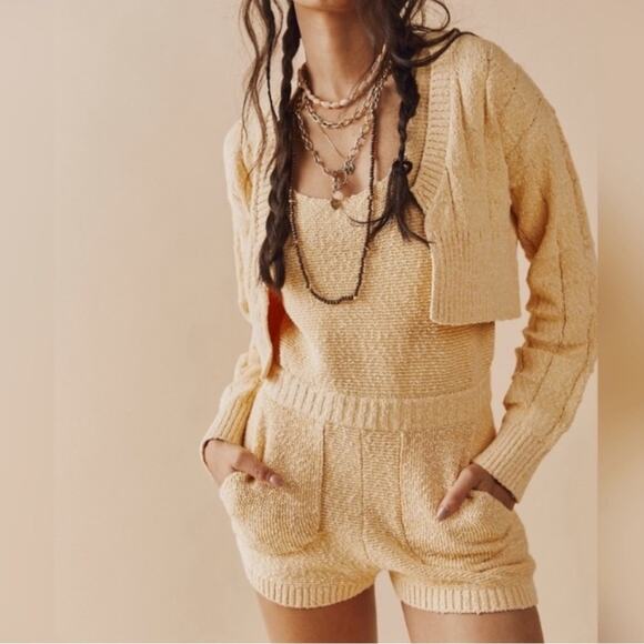 Free People Peach Declan Sleeveless Sweater Romper Sz M NWOT - Picture 1 of 14